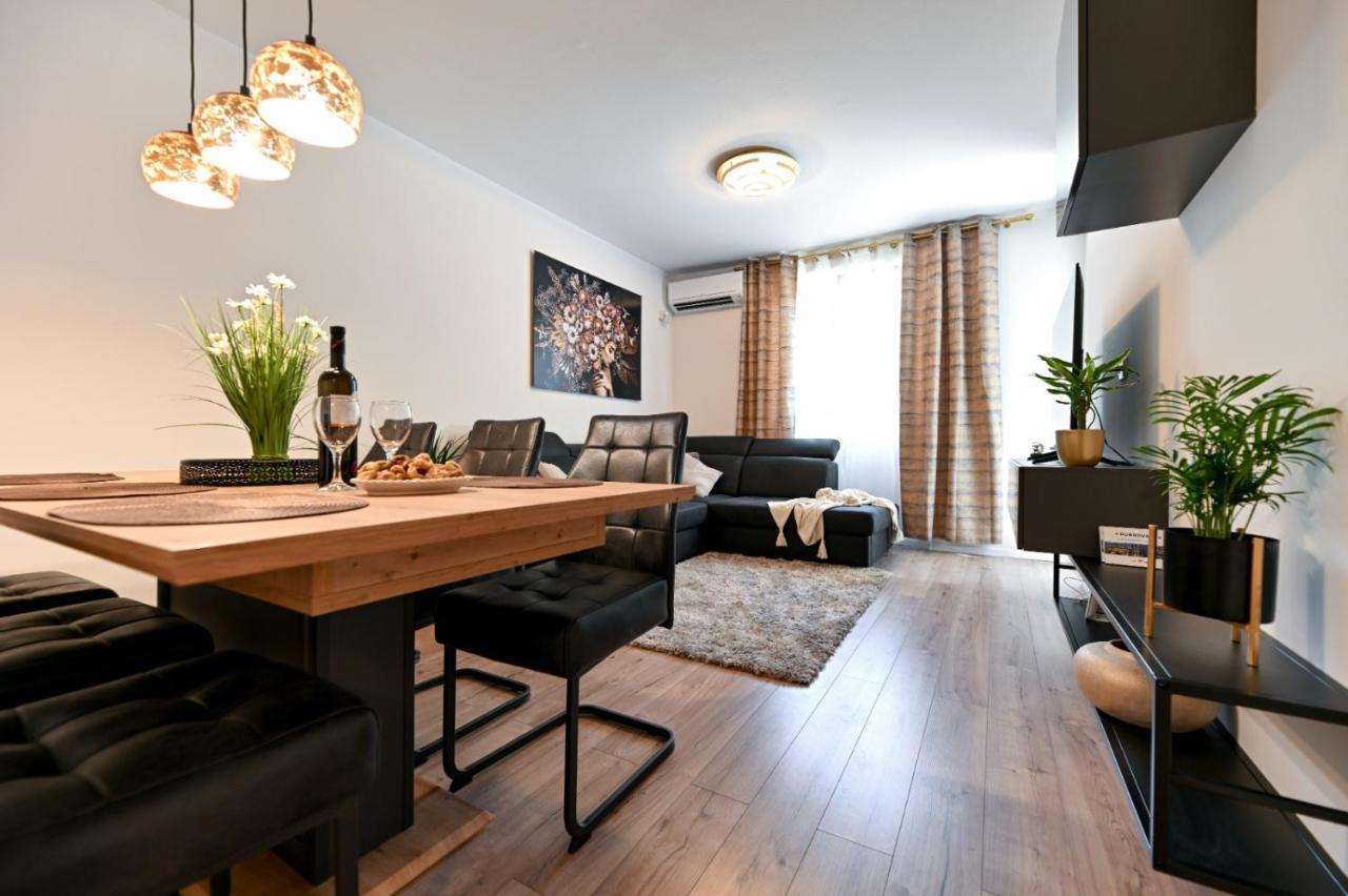Newly Renovated Apartment Luce Zadar Zewnętrze zdjęcie